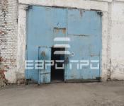 Секционные промышленные ворота Алютех
